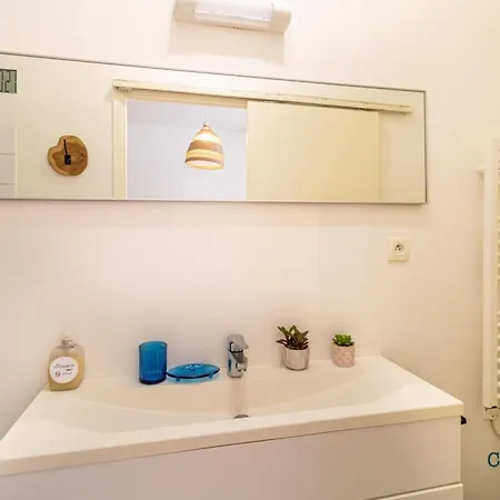 Apartamento Grece - Centre - Proche Des Commodités *