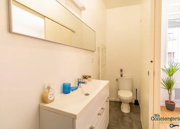 Grece - Centre - Proche Des Commodites Toulouse