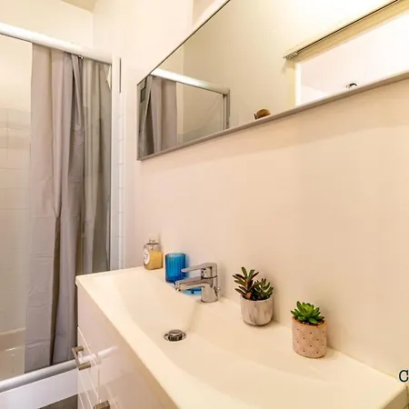 Grece - Centre - Proche Des Commodités Appartement